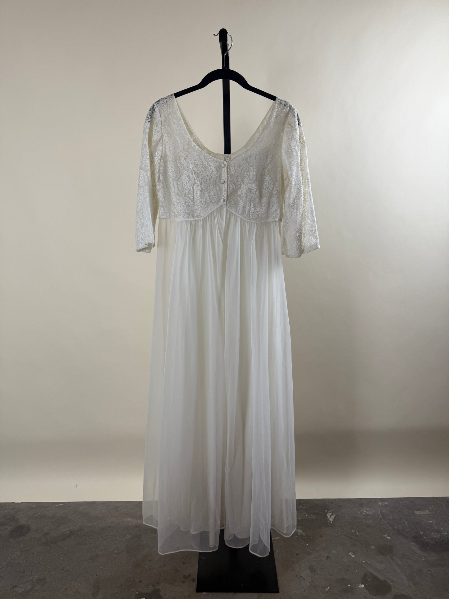 Lisette by Al Sterling - Ivory Lace Nightgown & Robe Set