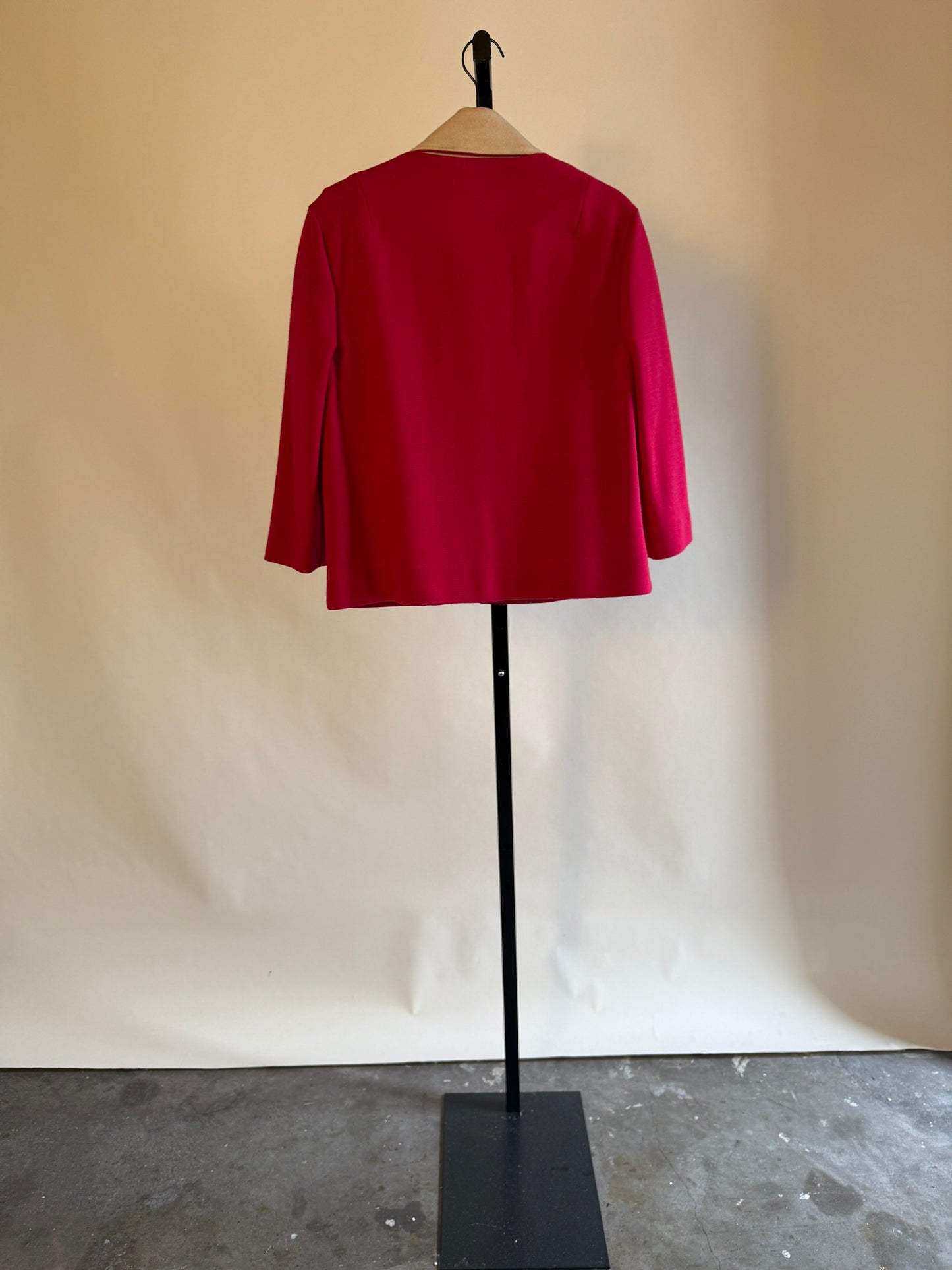 Chic 40s/50s Red and Ivory Travel Suit