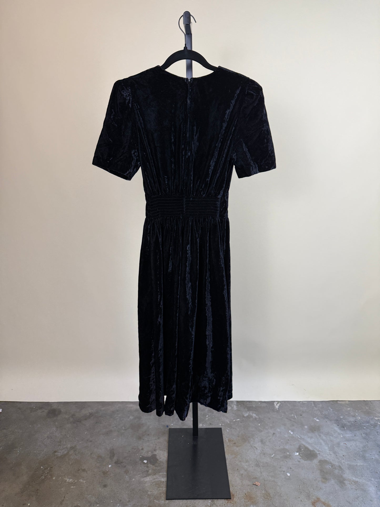 Classy Crushed Velvet Midi Dress with Gold Detail