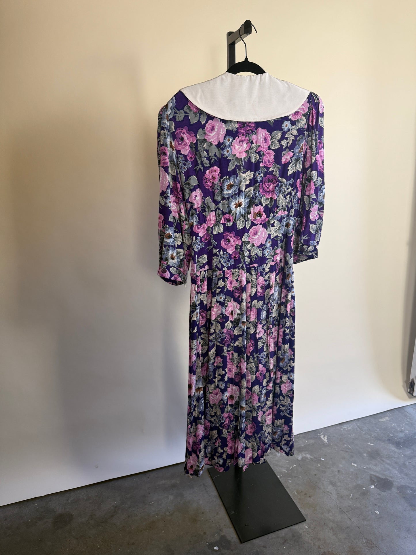 Gorgeous Purple Floral 80's Midi Dress