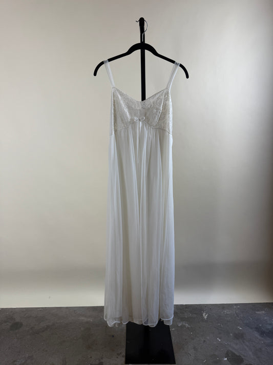 Lisette by Al Sterling - Ivory Lace Nightgown & Robe Set