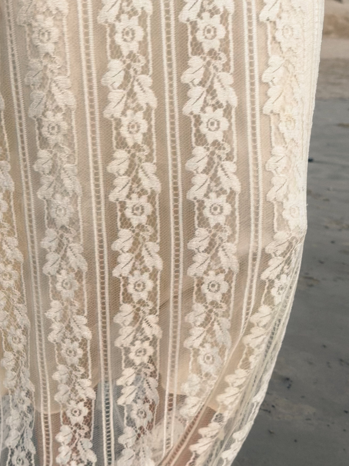 Rare Find! Stunning 70s Lace Wedding Gown by Jessica McClintock (Gunne Sax)